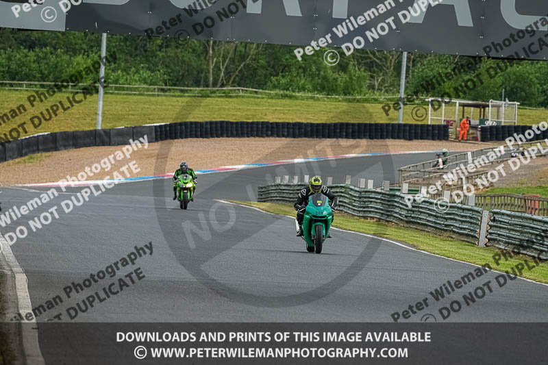 enduro digital images;event digital images;eventdigitalimages;mallory park;mallory park photographs;mallory park trackday;mallory park trackday photographs;no limits trackdays;peter wileman photography;racing digital images;trackday digital images;trackday photos